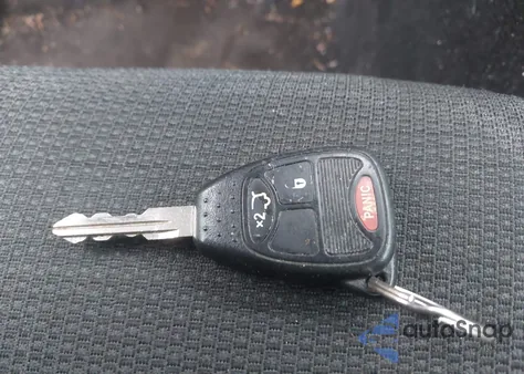 2005 Chrysler 300 z USA, uszkodzony, nr VIN 2C3JA43R35H615037